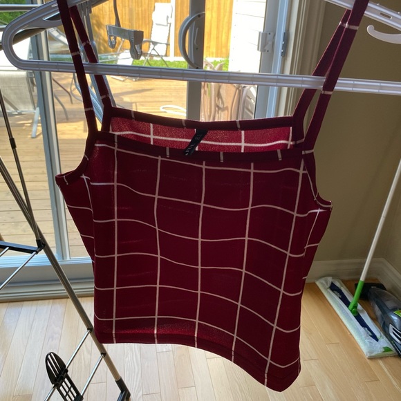 cute top - Picture 2 of 3